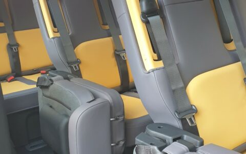 스쿨버스 스타리아 킨더 어린이 통학차량