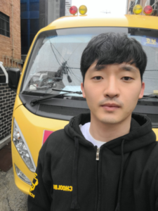 스쿨버스 실장님