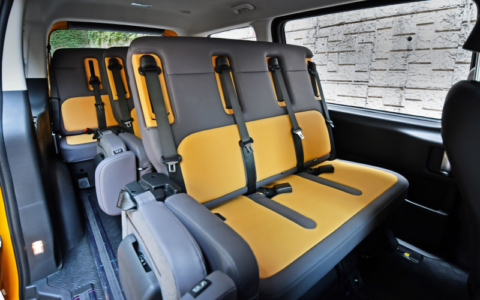 스쿨버스 스타리아 킨더 어린이 통학차량