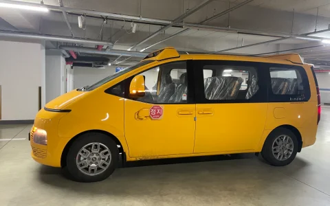 2026년 스타리아 킨더 측면 스쿨버스