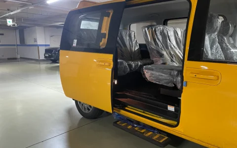 2026년 스타리아 킨더 측면 스쿨버스